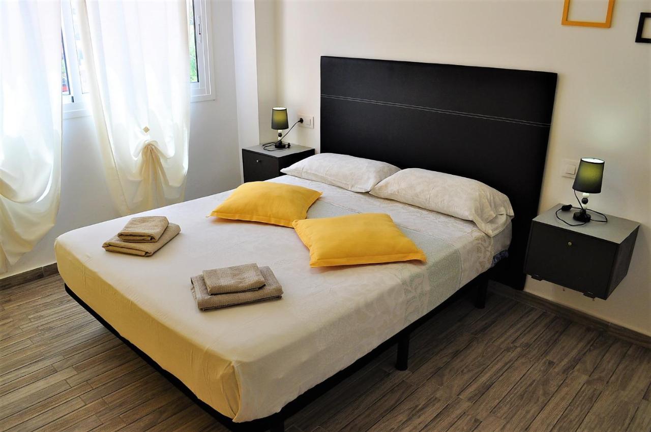 Cris Sol Apartments Los Cristianos  Εξωτερικό φωτογραφία
