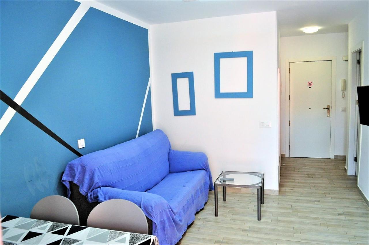 Cris Sol Apartments Los Cristianos  Εξωτερικό φωτογραφία