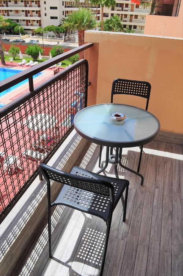 Cris Sol Apartments Los Cristianos  Εξωτερικό φωτογραφία